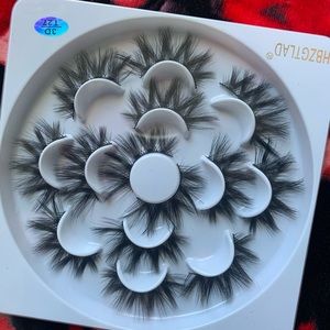 7 Pairs of 3D Mink Lashes 22mm